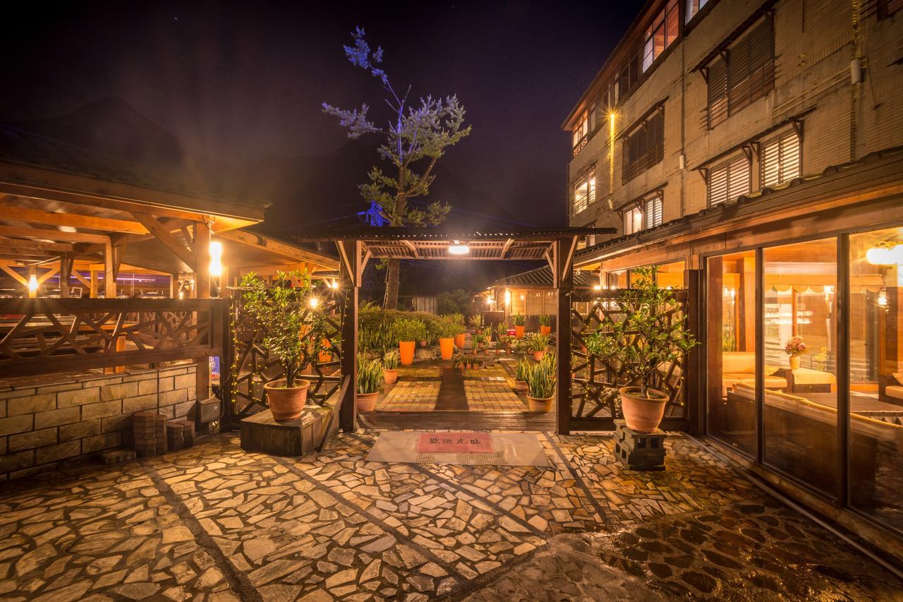 Wulai Sunglyu Hot Spring Resort Exterior photo
