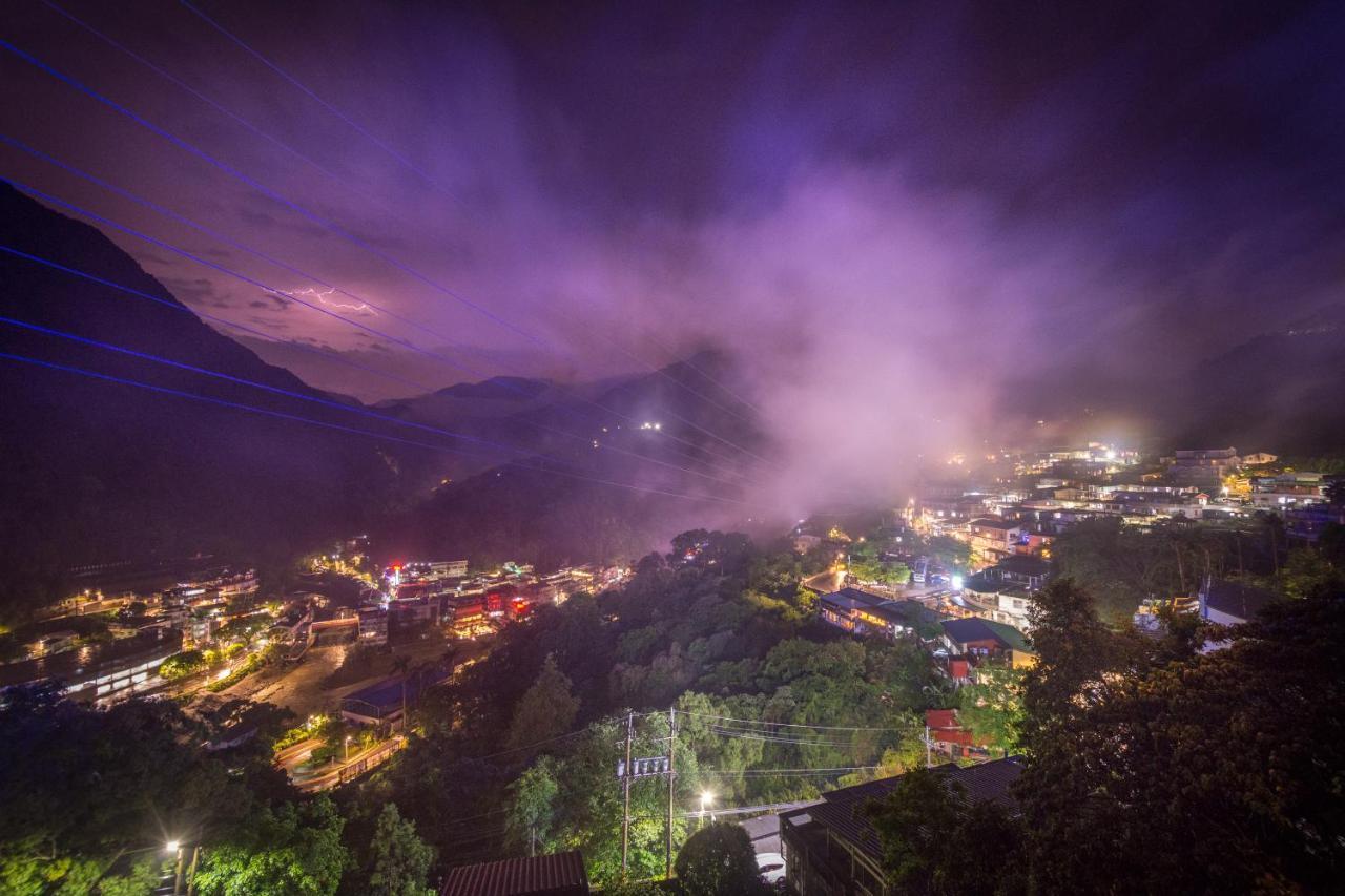 Wulai Sunglyu Hot Spring Resort Exterior photo